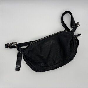 Latico Crosby Sling/Crossbody Bag in Black